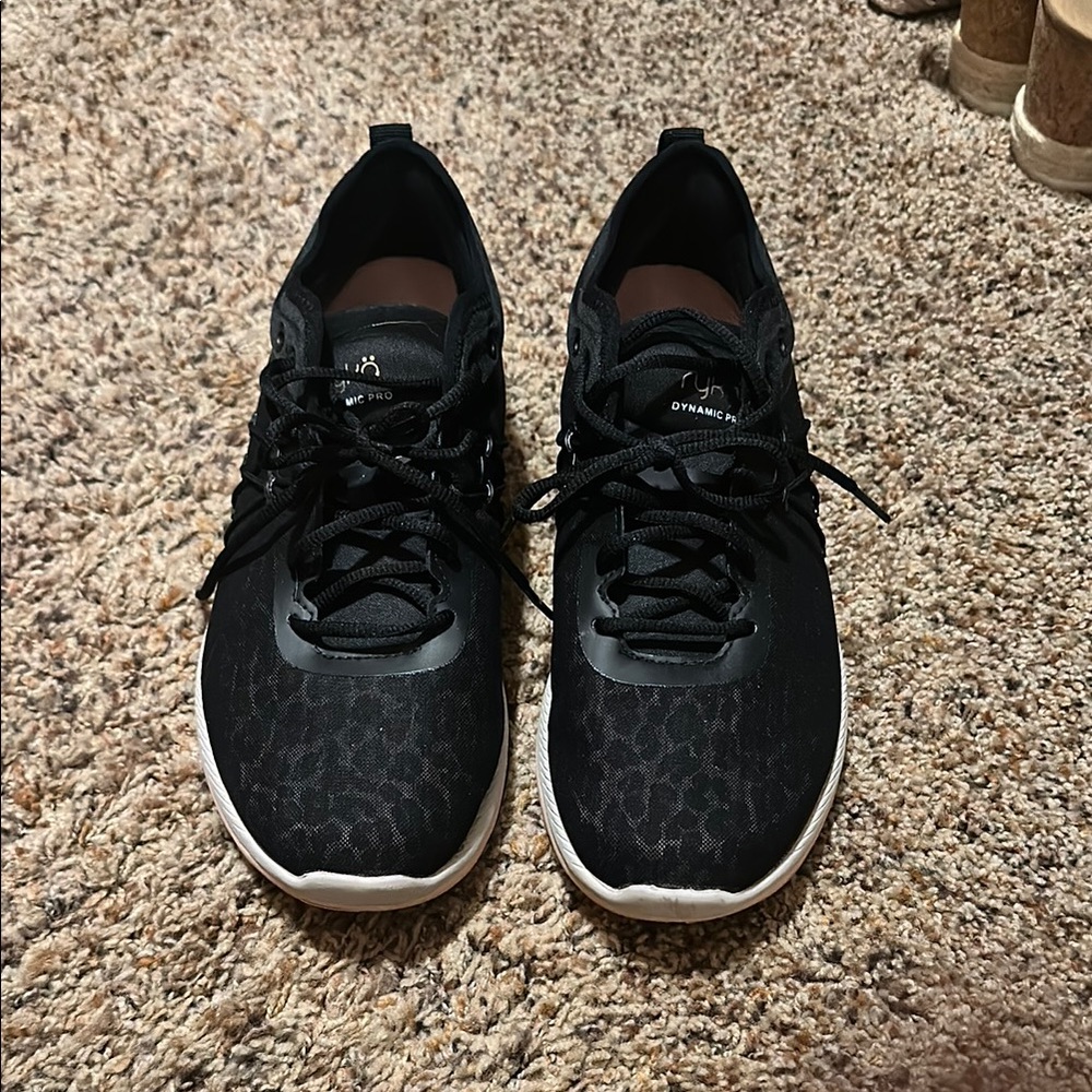 Ryka Black Sneakers Modern Streamlined Design